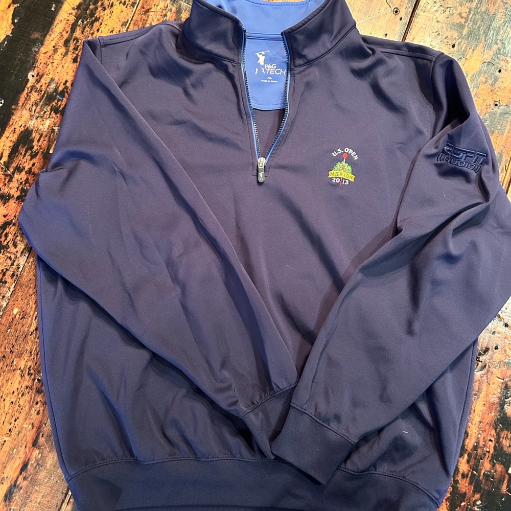 Men's Navy Zip Up Sweater